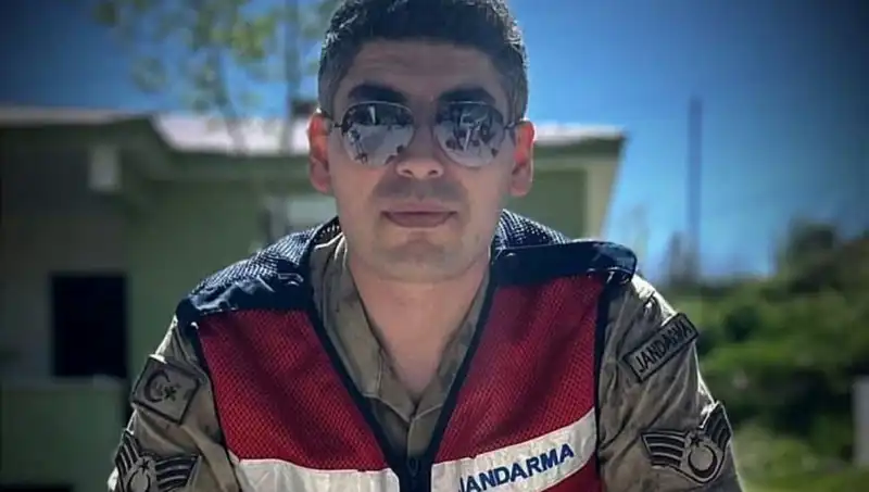 Halı Saha Maçından Sonra Kadir Astsubayın Hayatını Kaybetmesi Şok Etti