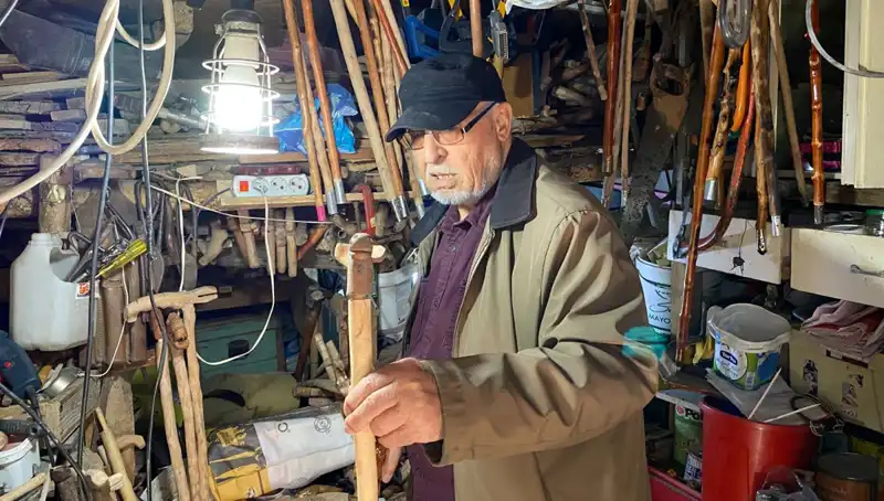 Evinin Odunluğunu Atölyeye Dönüştüren Yaratıcı Zihin