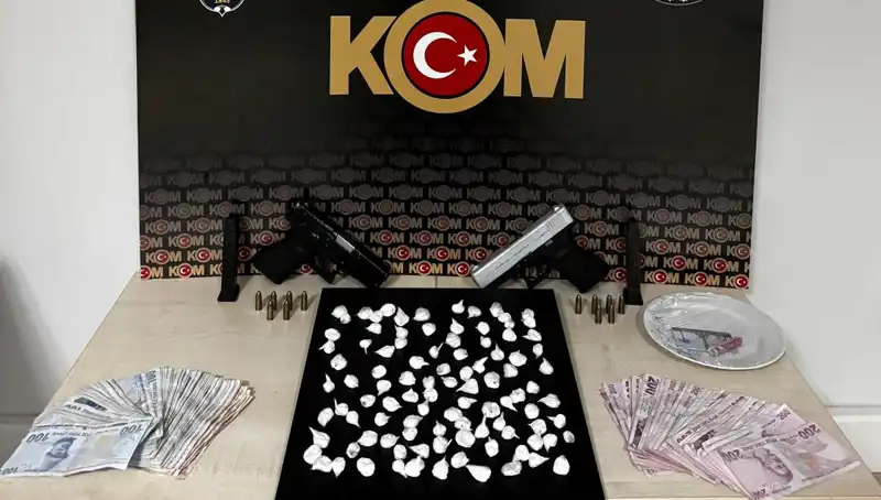 Çeşme'de Silahlı Saldırı Skandalı: 3 Kişi Gözaltında