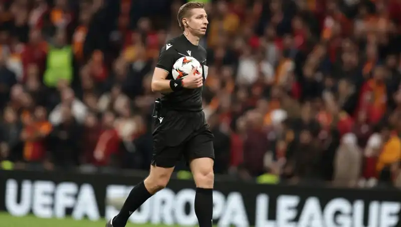 Galatasaray-Antalyaspor Maçında VAR'ın Başında Belçikalı Lawrence Yer Alacak