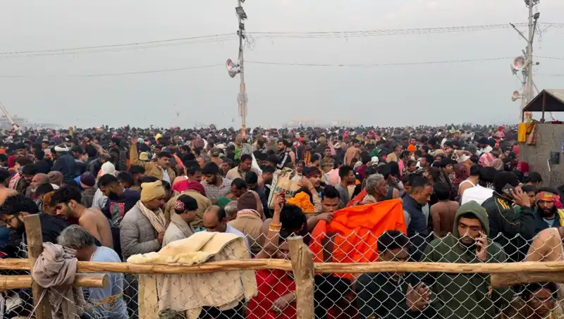 Hindistan'da Dini Festivalde İzdiham: En Az 6 Kişi Hayatını Kaybetti