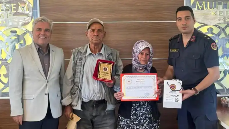 Tek varlıklarını jandarmaya bağışlayan ailenin duygusal hikayesi
