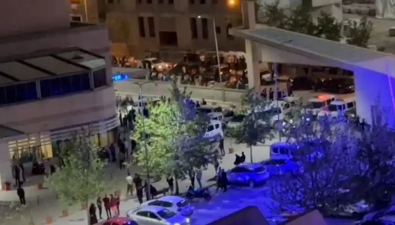 Halay Başında Çıkan Kavga: Bıçaklama ve Dövme Olayı Şok Etti