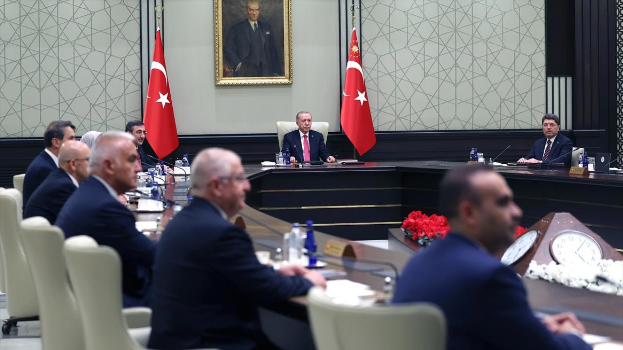 Kabine Toplandı: Suriye ve Asgari Ücret Gündemi