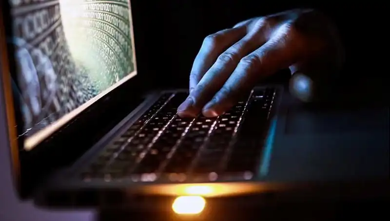 Ev Sahibinden Kiracıya Şok Tuzağ: Flört Uygulamalarında Numarasını Paylaştı