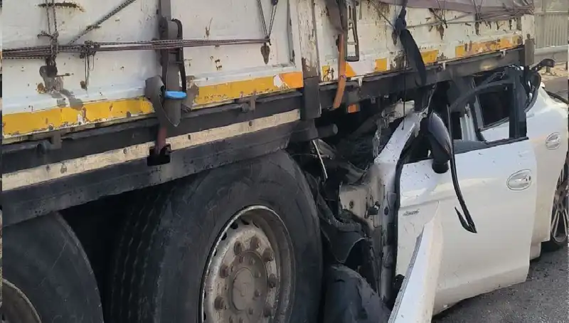 TIR’a Arkadan Saplanan Ok, Sürücüyü Feci Şekilde Yaraladı