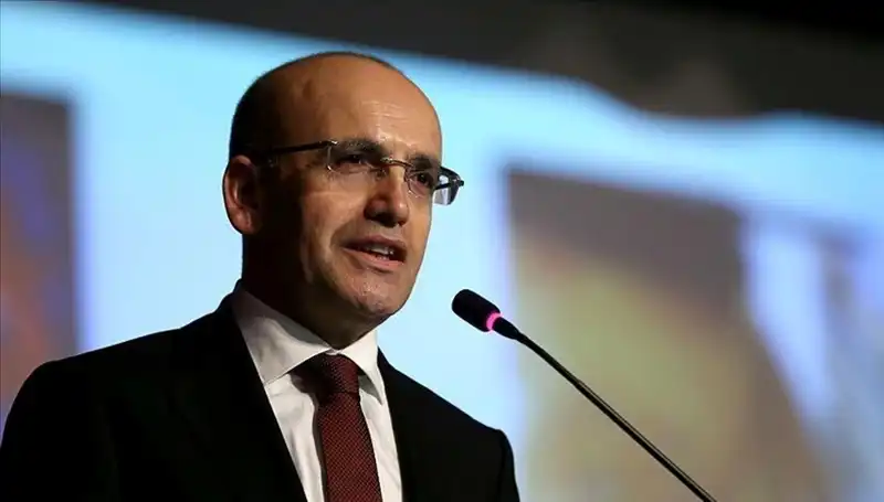Türkiye Ekonomisinde Ilımlı Toparlanma Rüzgarları: Bakan Şimşek Açıklama Yaptı
