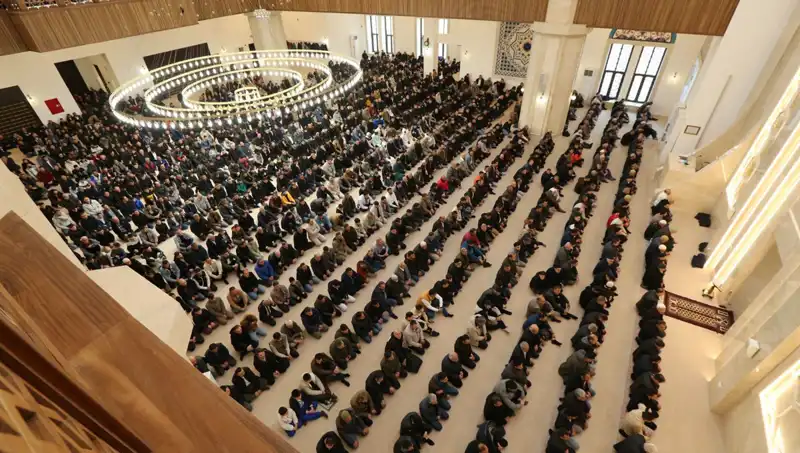 Cuma Namazı Saatleri: 4 Nisan 2025’te Hangi İllerde Ne Zaman Kılınacak?
